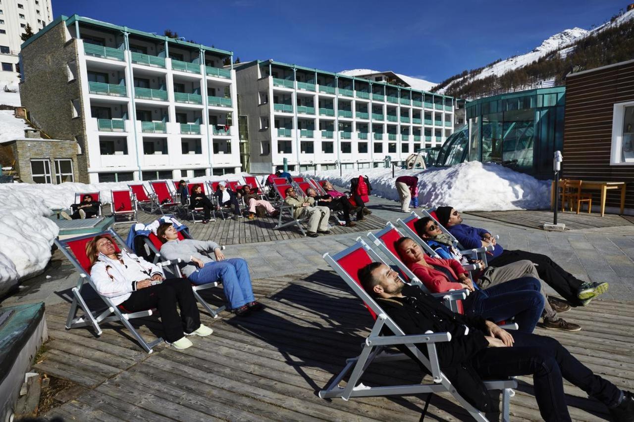 Teleo Vacanze - Villaggio Olimpico Di Sestriere Ngoại thất bức ảnh